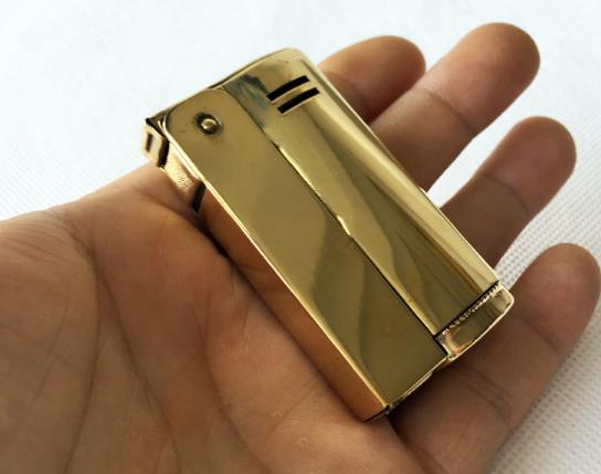 打火机掉进火锅里怎么办？打火机掉水里还能用吗？