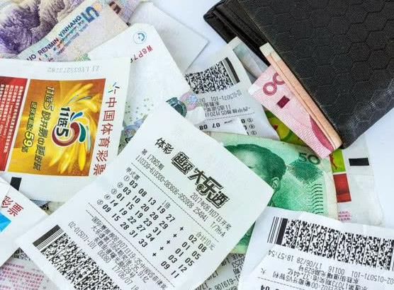 中奖500万怎么领取？一直买彩票能中奖吗？