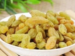葡萄干闻起来有味道正常吗？葡萄干吃多了会怎样？