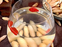 麦冬泡水喝要去掉里面的心吗 麦冬泡水喝能降血压吗