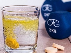 维c泡腾片要用什么杯子泡？维生素c泡腾片多久喝一次好
