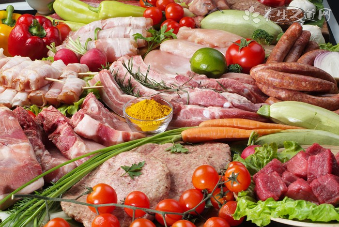 吃牛肉4个益处有哪些_ 吃牛肉的注意事项