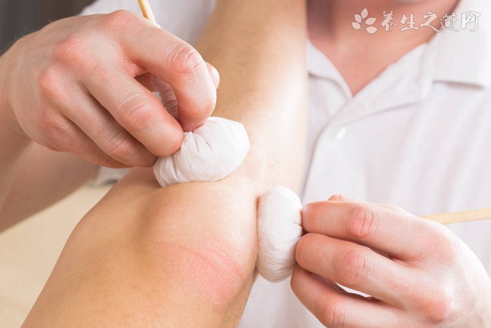 坐月子下床活动好吗
