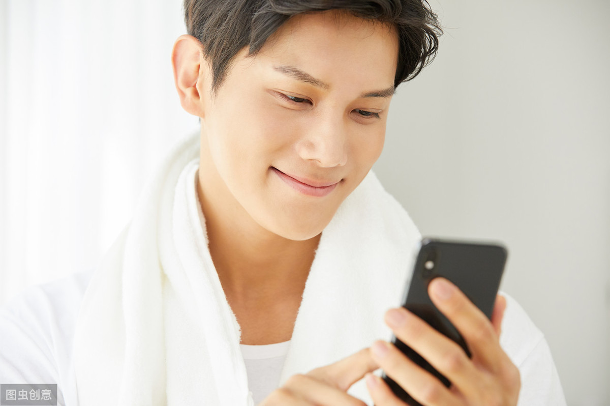 送老公什么礼物最有意义(送男人什么礼物最难忘)