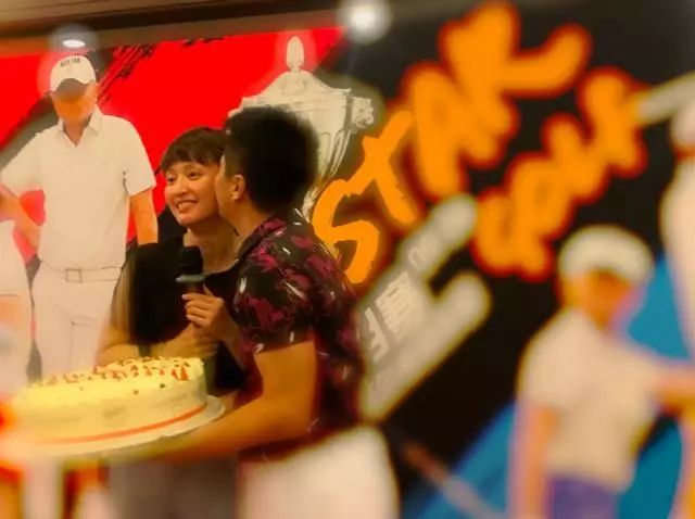 许亚军个人资料简介(许亚军56岁结过4次婚)