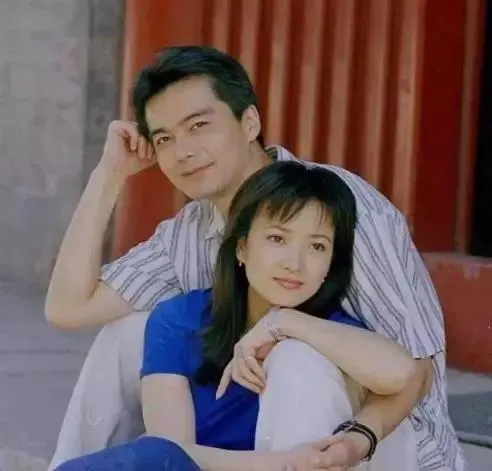 许亚军个人资料简介(许亚军56岁结过4次婚)