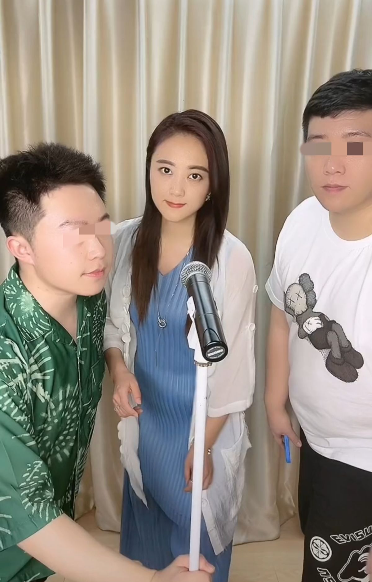 王小玮原来结过婚(玖月奇迹王小玮离婚后事业红火)