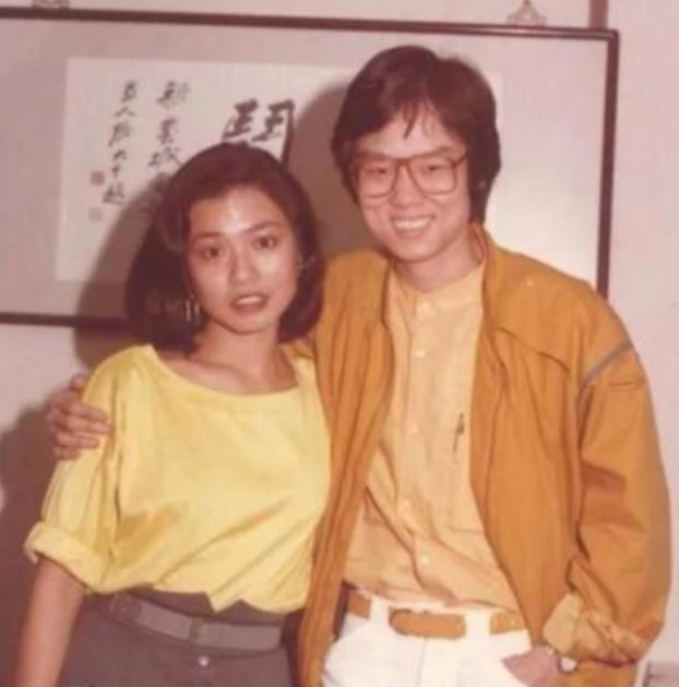 黄百鸣老婆徐文娟资料（黄百鸣的真爱情史）