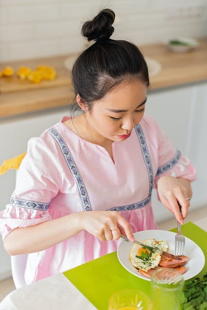 香菜祛斑吗