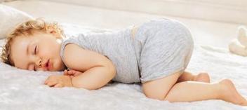 孩子趴着睡好不好？