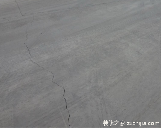 水泥地面起砂怎么办？水泥地面起砂处理方法