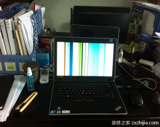 电脑花屏是什么原因？电脑花屏怎么办？