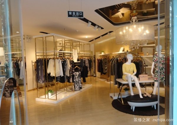 服装店面装修效果图    服装店面装修要点