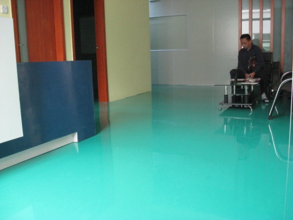 环氧树脂地坪漆施工工艺介绍 地坪漆选购技巧