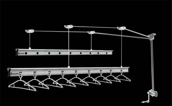 晾衣架安装方法 阳台晒衣架怎么选