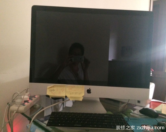 电脑开机显示器不亮怎么办？详细解决方法