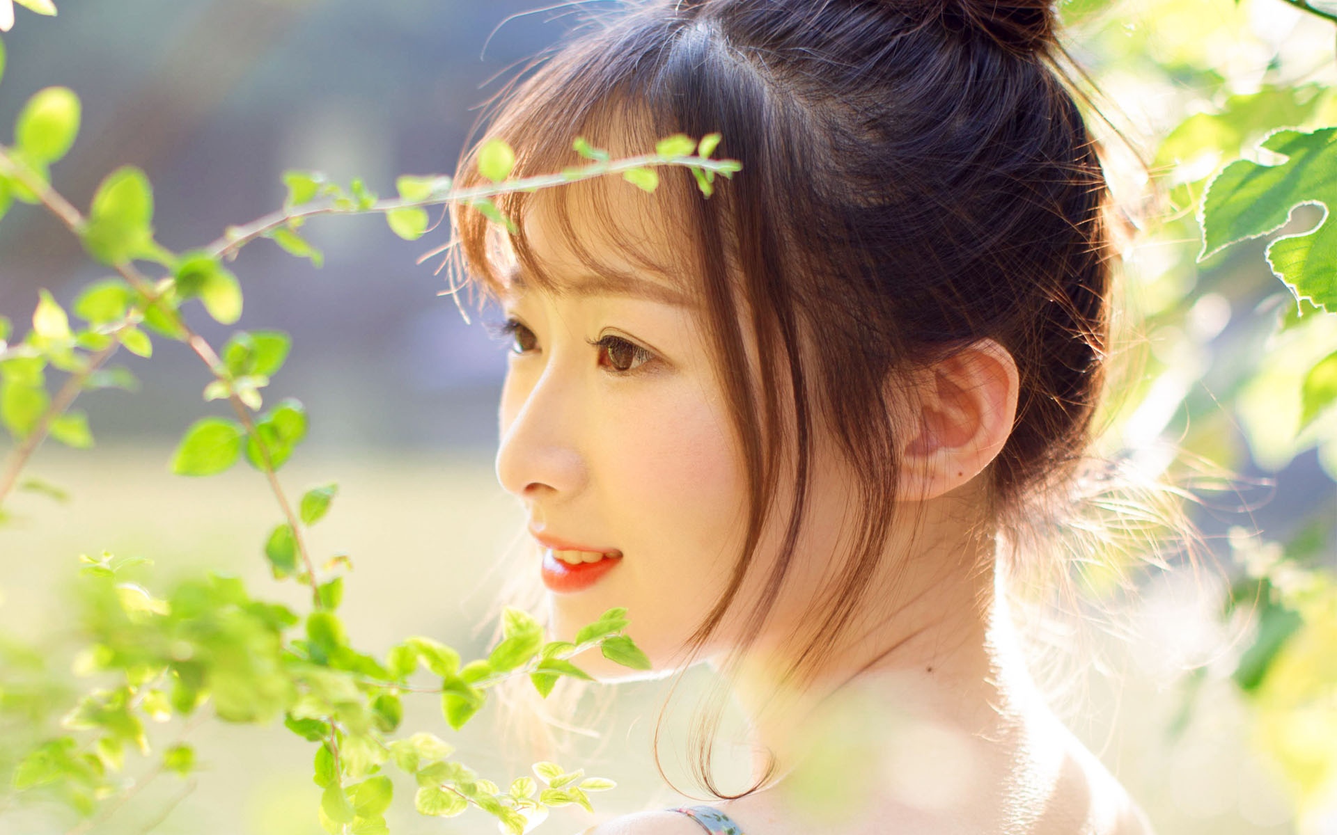 没钱的男女 沦为爱情蜗居族