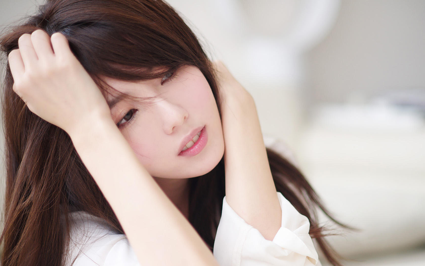 富贵夫迷上离异女的柔情