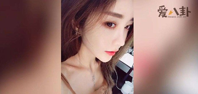 抖音fox严谨个人资料起底 她与王思聪什么关系