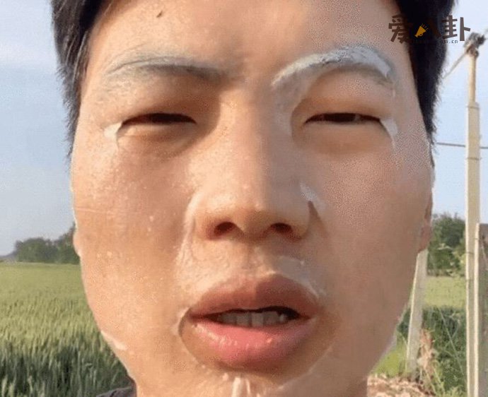 脸上贴一张面膜就能涨粉100万 张若宇是怎么火的
