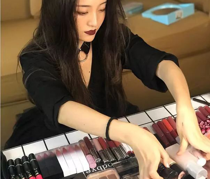曾经火爆抖音的柚子cici酱为何不火了 她是什么人设