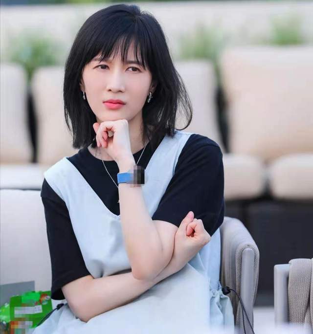 网络主播收入曝光！李佳琦超18亿一哥地位不变