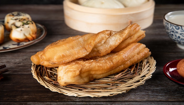 油条用的面粉是高筋还是低筋的