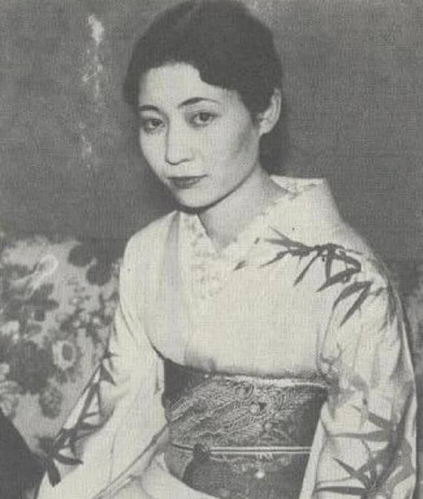 嵯峨浩和天皇的关系,嵯峨浩为什么讨厌日本?