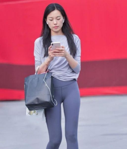 无痕裤是什么意思?无痕裤里面穿什么(搭配方案)