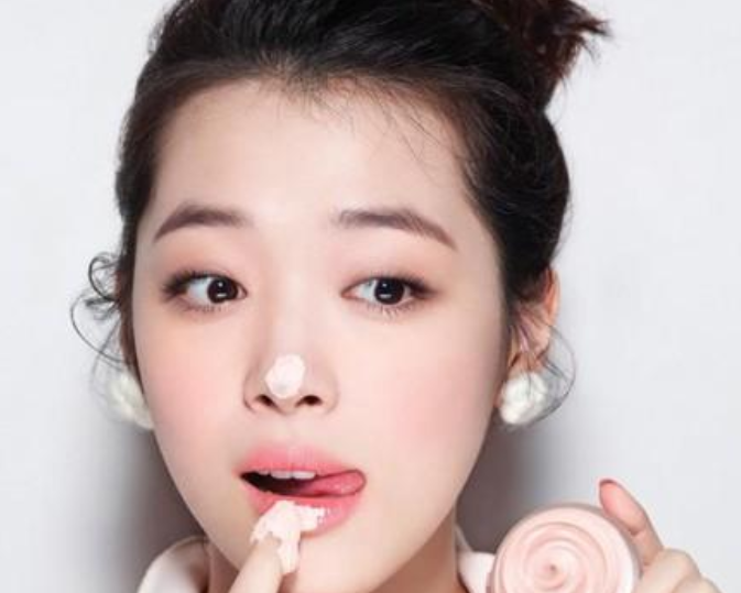 冬季不护唇，怎么画唇妆？