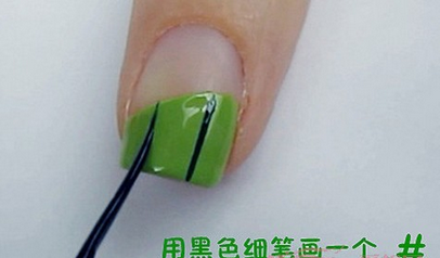 四叶草美甲图片 小清新美甲教程