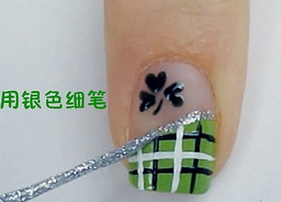 四叶草美甲图片 小清新美甲教程