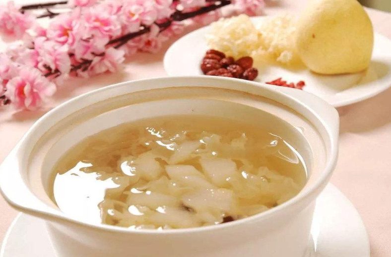 吃银耳有什么好处？如何做银耳羹？