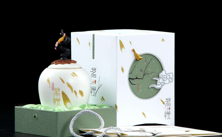 直男还在劝你多喝热水？不如来看看生姜红茶水吧！