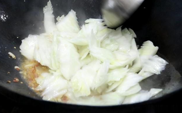这道菜没有鱼却比鱼还香 堪称最“实在”的下饭菜！