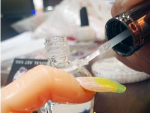 晕染美甲步骤 美甲晕染教程