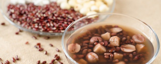 茯苓芡实薏米红豆粥比例做法 茯苓芡实薏米红豆粥比例是多少和制作方法