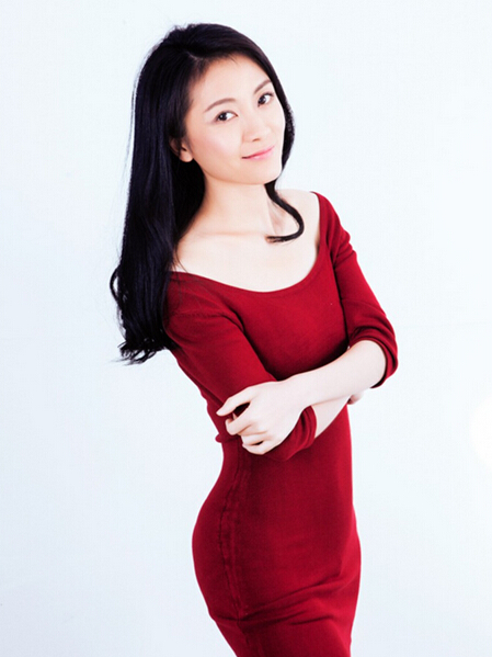 圣诞节妆容怎么画好看 优雅妆容教程