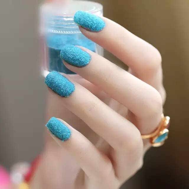指尖美甲图片 蓝色美甲图片
