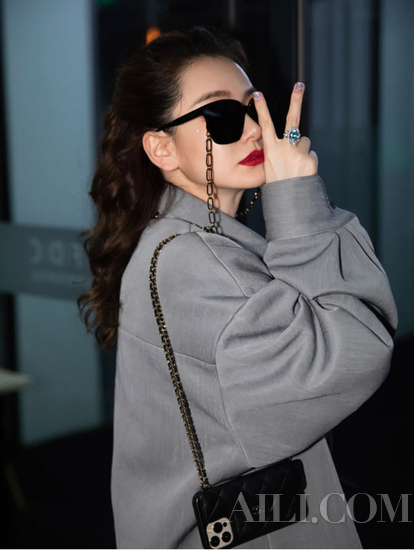 戚薇、Jennie一碗冰块极光美甲！给你一个冰冰凉凉的夏日