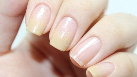 金色渐变美甲 美甲渐变教程