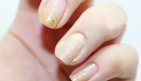 金色渐变美甲 美甲渐变教程