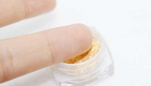 金色渐变美甲 美甲渐变教程