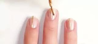 金色美甲 简约美甲教程