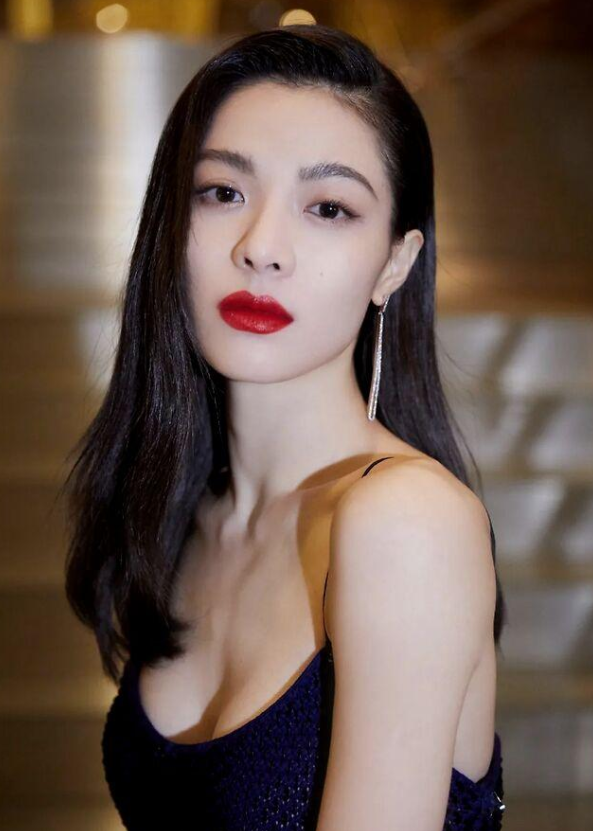 复古港风口红色号怎么选？有这几支就够了！