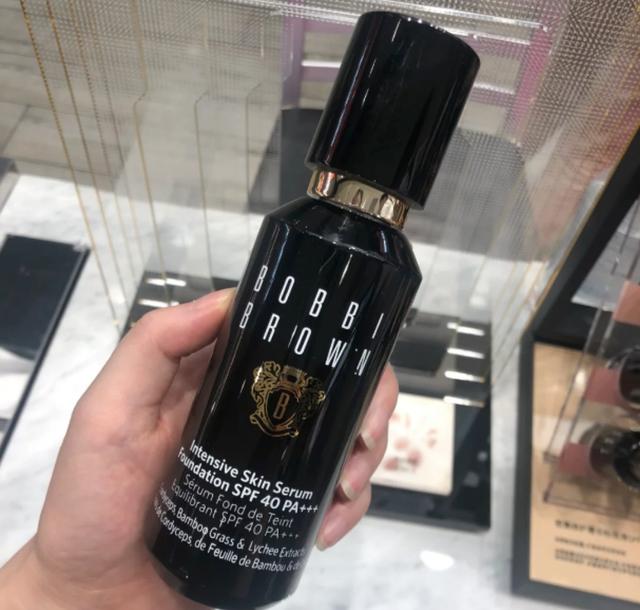 粉底液哪个牌子好用推荐