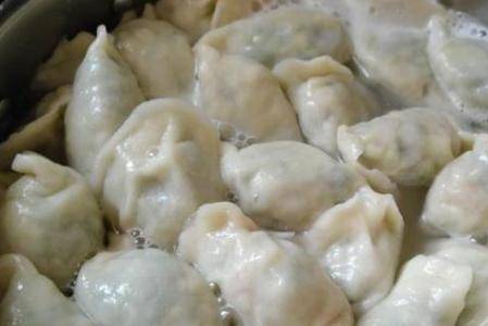 速冻饺子怎么煮？冻煮饺子正确方法