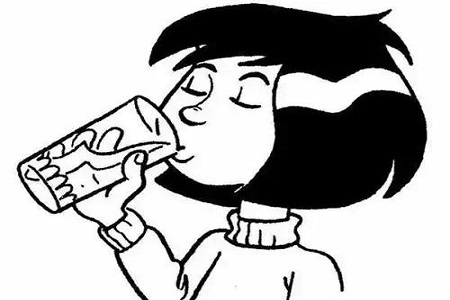 夏季如何给脸补水,女生这么做时刻水润