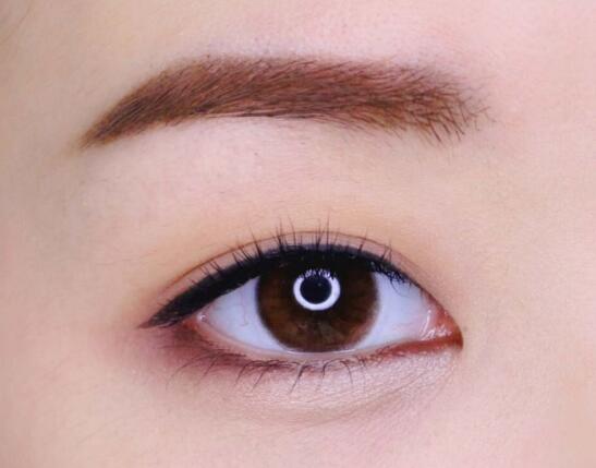 好看的上班族妆容 职业妆化妆步骤