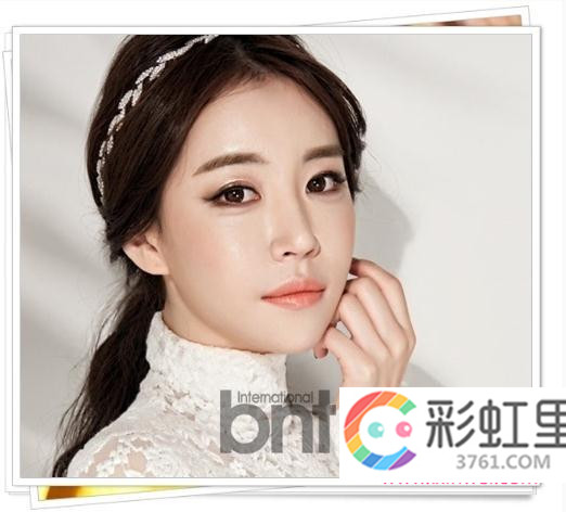 女神的阴影妆容画法 彩妆打造时尚丽人
